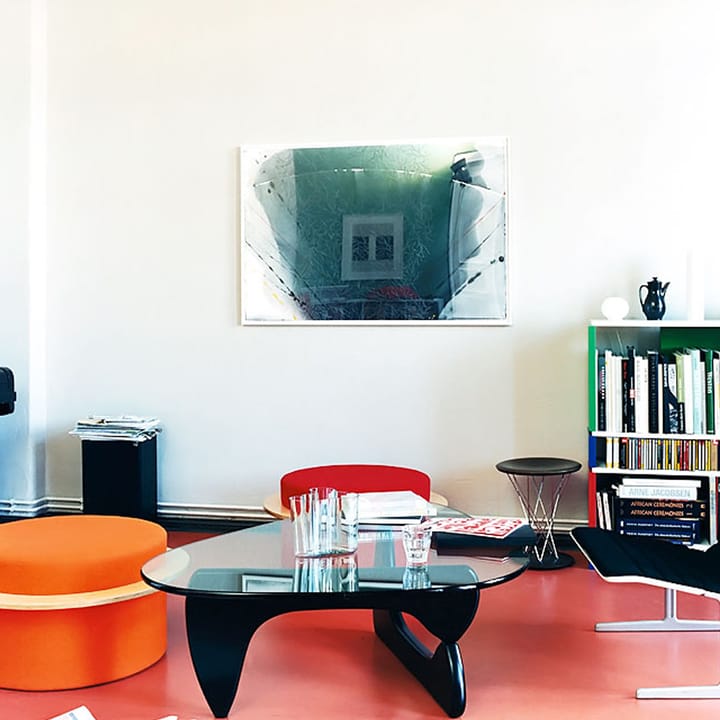 Noguchi coffee table soffbord glasskiva, Svart ask Vitra