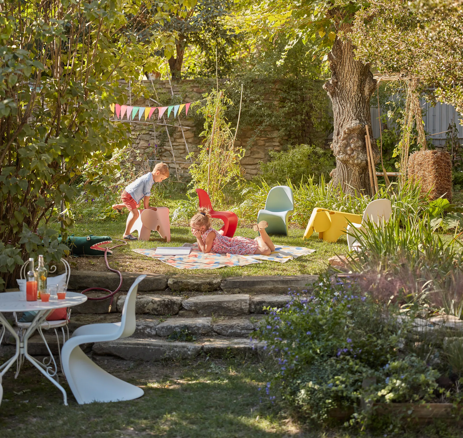 Panton junior barnstol, Classic red Vitra