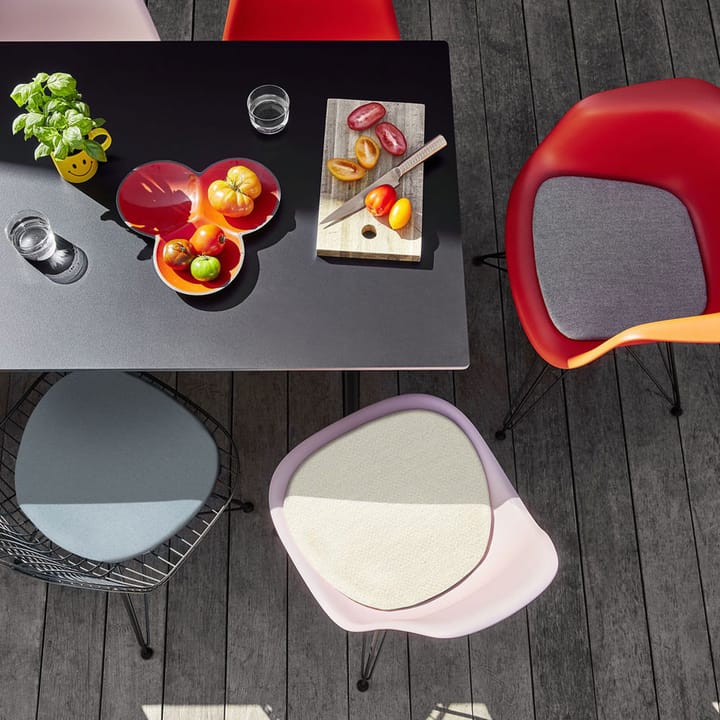 Soft Seats type A stolsdyna antislip, tyg plano 12 light grey/ice blue Vitra