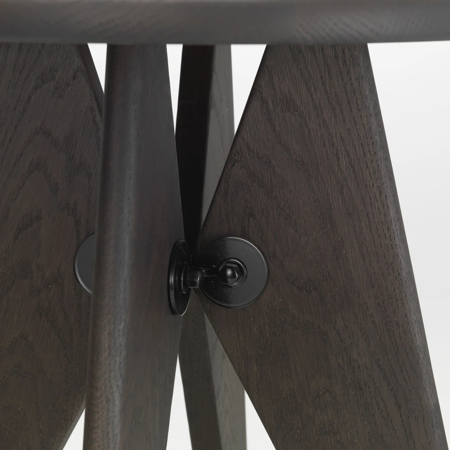 Tabouret Bois pall, Dark oak Vitra