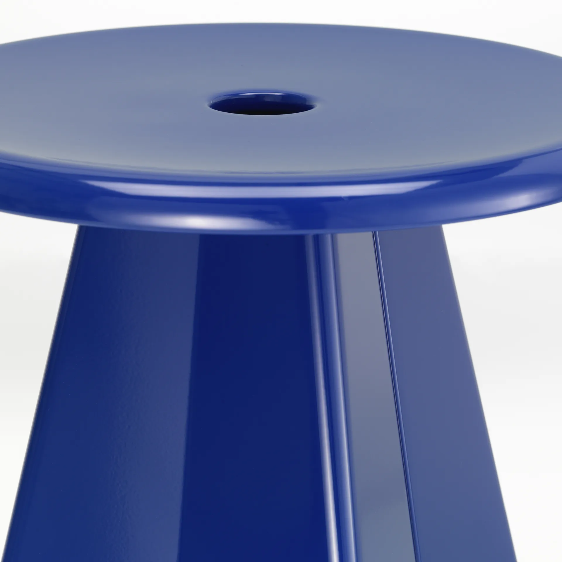 Tabouret Métallique pall, Bleu marcoule Vitra