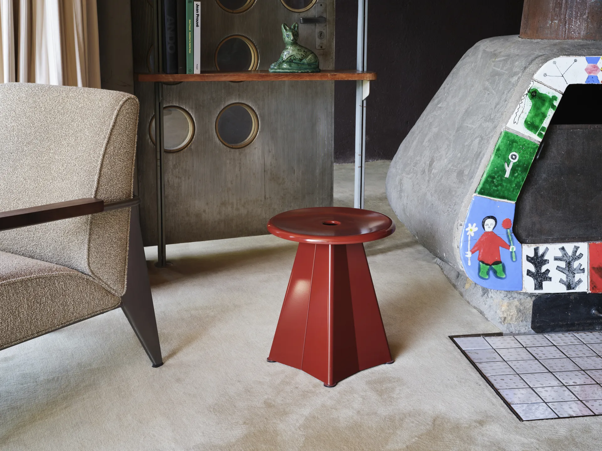 Tabouret Métallique pall, Japanese red Vitra