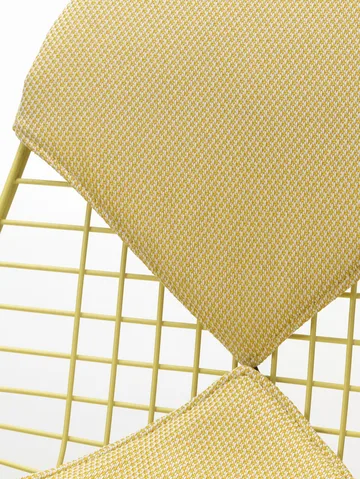 Wire Chair Bikini Outdoor dyna till stol - Golden yellow/white - Vitra