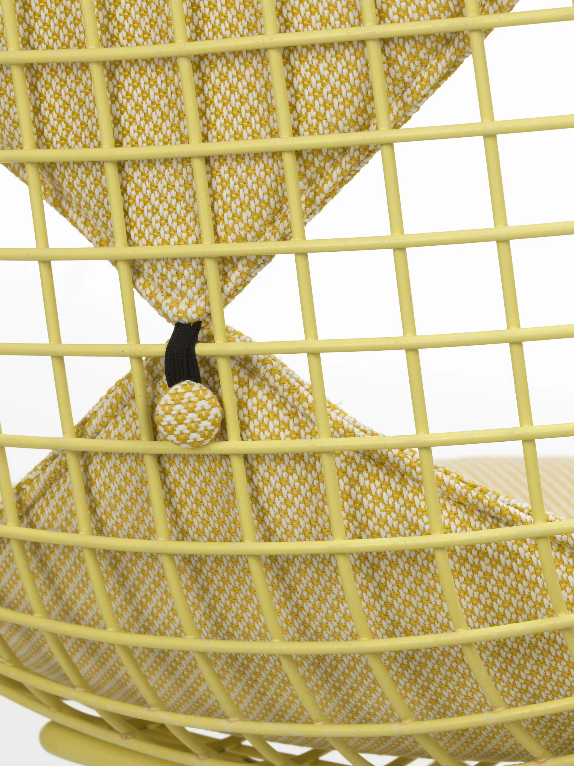 Wire Chair Bikini Outdoor dyna till stol, Golden yellow/white Vitra