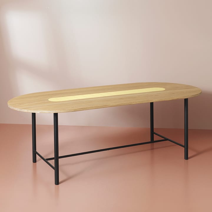 Be My Guest bord 220 cm, Vitoljad ek-gul Warm Nordic