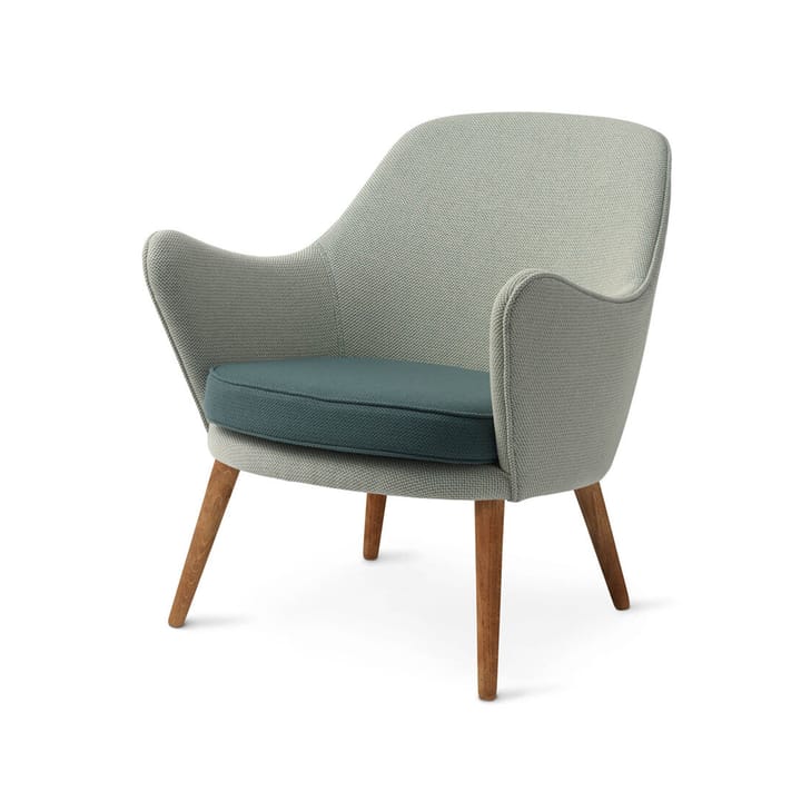 Dwell loungestol - tyg merit021/merit017 light cyan/dark cyan, ben i rökt ek - Warm Nordic