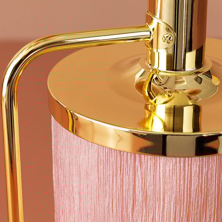 Fringe golvlampa, pale pink, mässingspläterat stål Warm Nordic