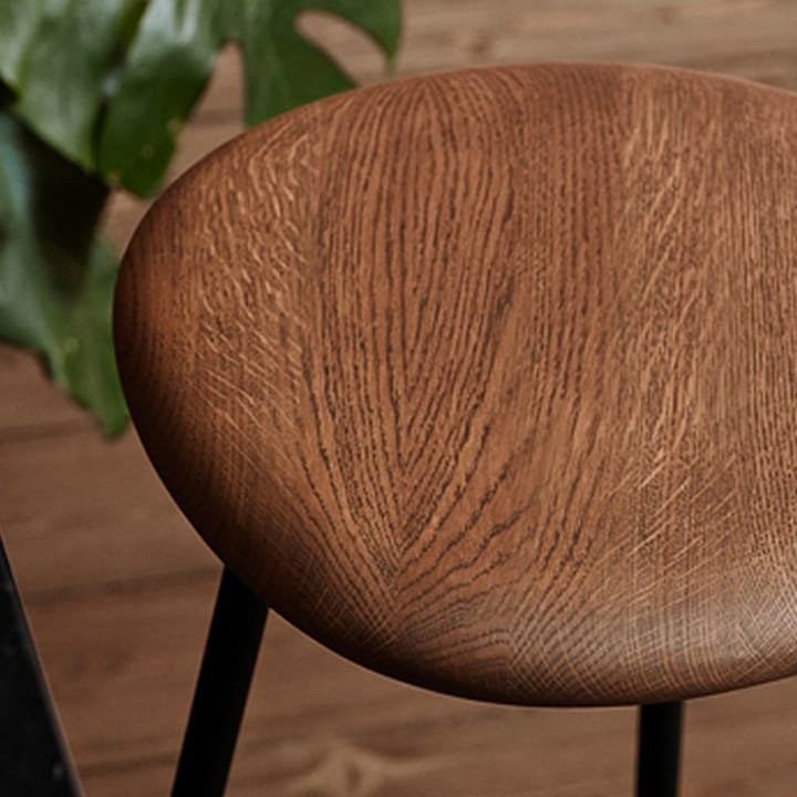 Pebble barpall, ek rökt, h.65, svart stativ Warm Nordic