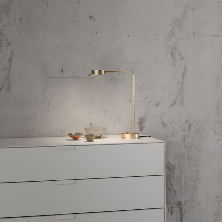 w102 chipperfield t bordslampa, mässing Wästberg