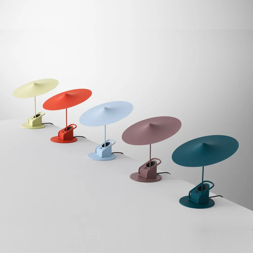 w153 île bordslampa, grey brown Wästberg