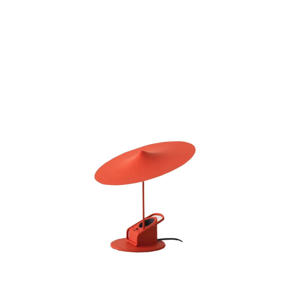 w153 île bordslampa, poppy red Wästberg