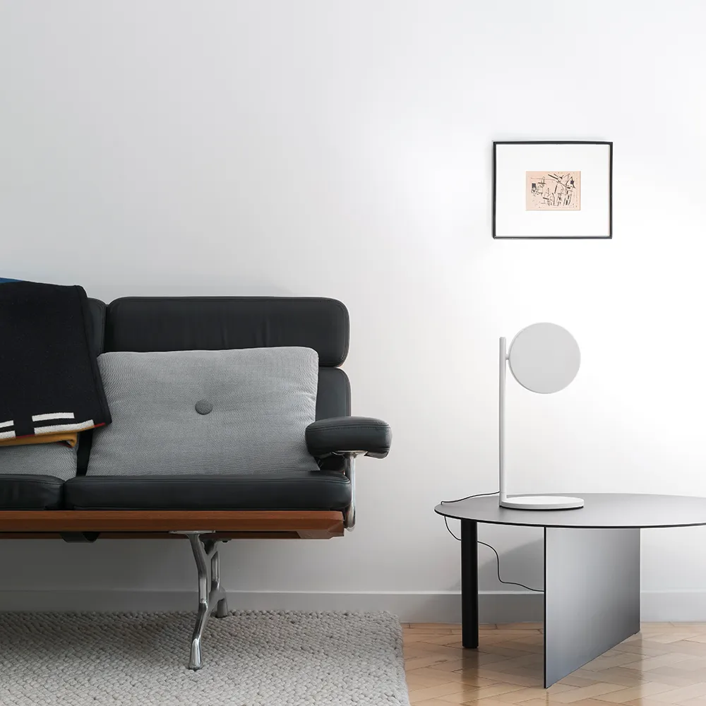 w182 Pastille b2 bordslampa, graphite black, lång arm Wästberg