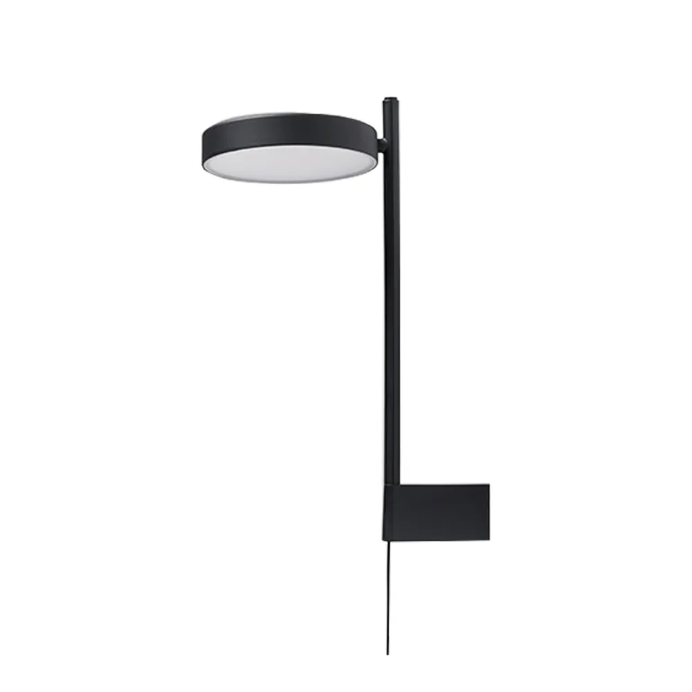 w182 Pastille br2 vägglampa, graphite black, lång arm Wästberg