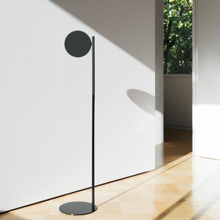 w182 Pastille f2 golvlampa, soft white, lång arm Wästberg