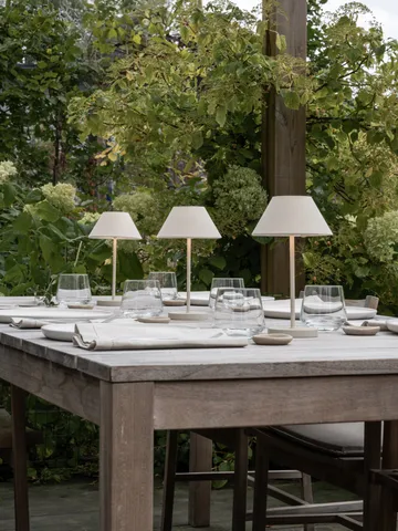 Teya bordslampa portabel - Offwhite, Ø15x26 cm - Watt & Veke