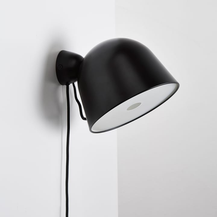 Kuppi vägglampa 2.0, svart Woud