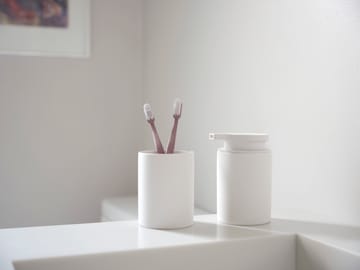 Karma tandborstmugg - White - Zone Denmark
