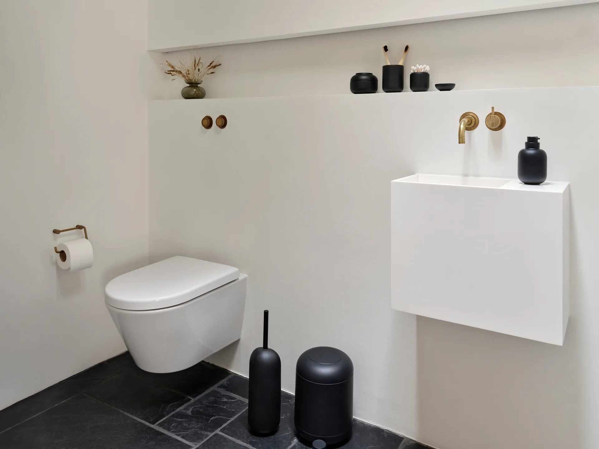 Sensu burk med lock Ø6,5x9 cm, Black Zone Denmark