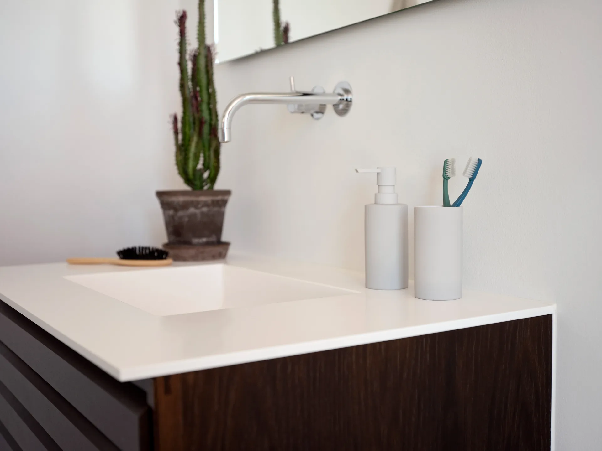 Solo tandborstmugg, Soft Grey Zone Denmark