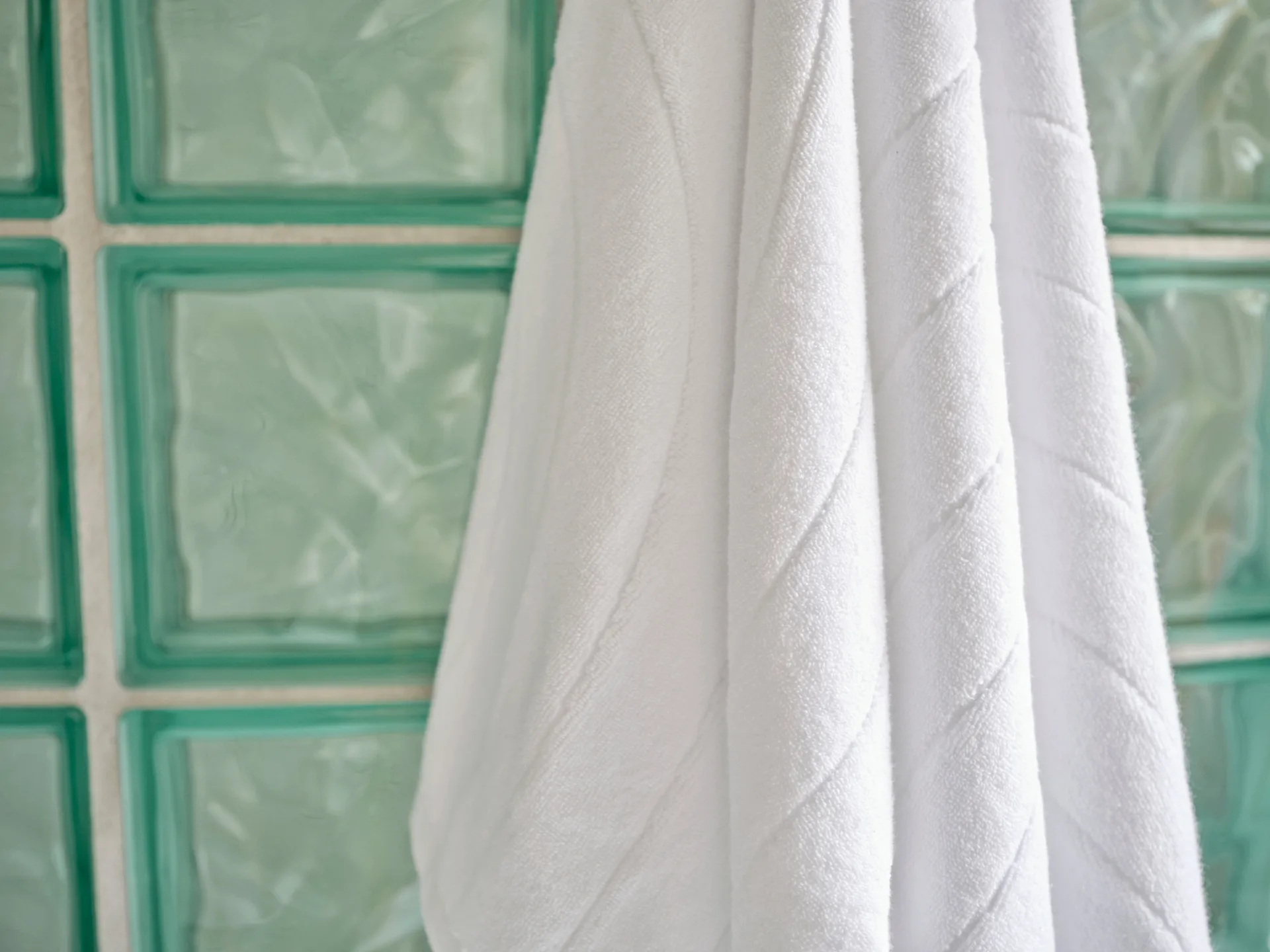 Time handduk 50x70 cm, White Zone Denmark