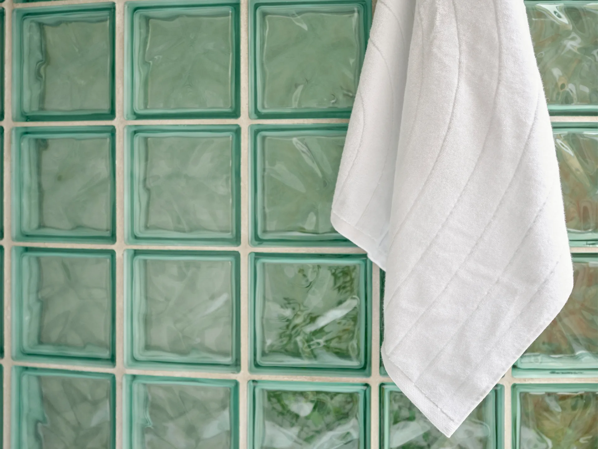 Time handduk 50x70 cm, White Zone Denmark