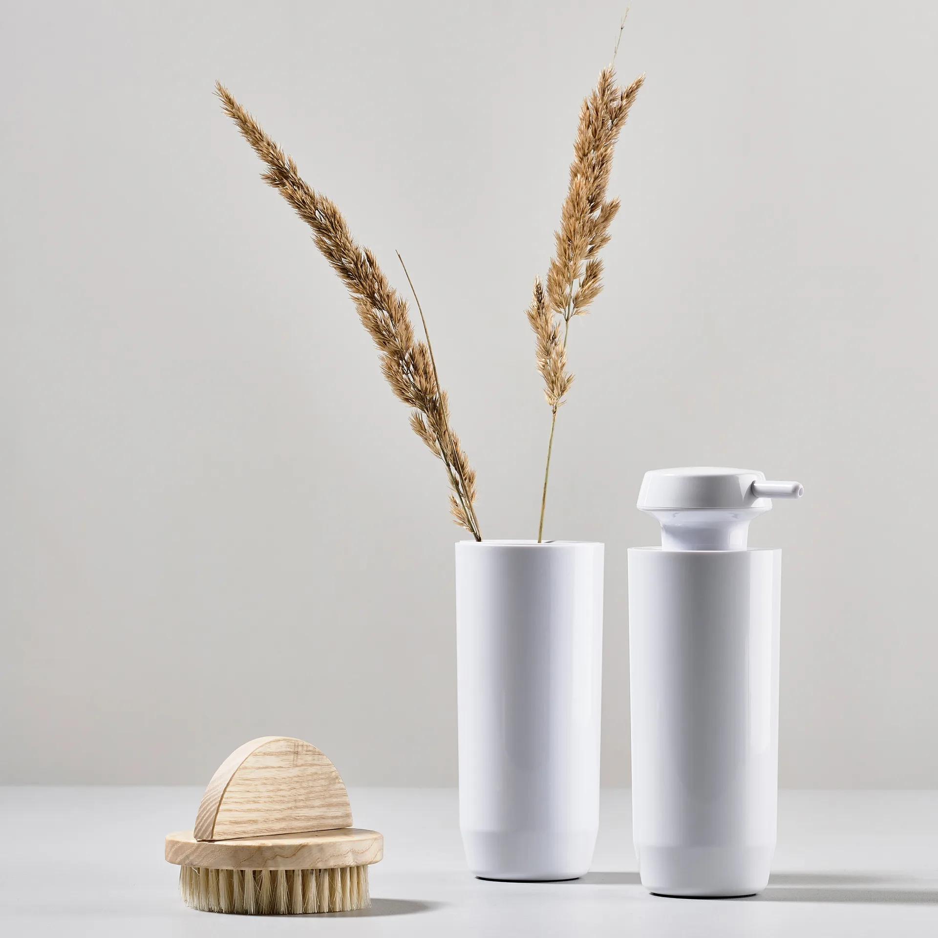 Zone Suii tandborstmugg 14 cm, White Zone Denmark