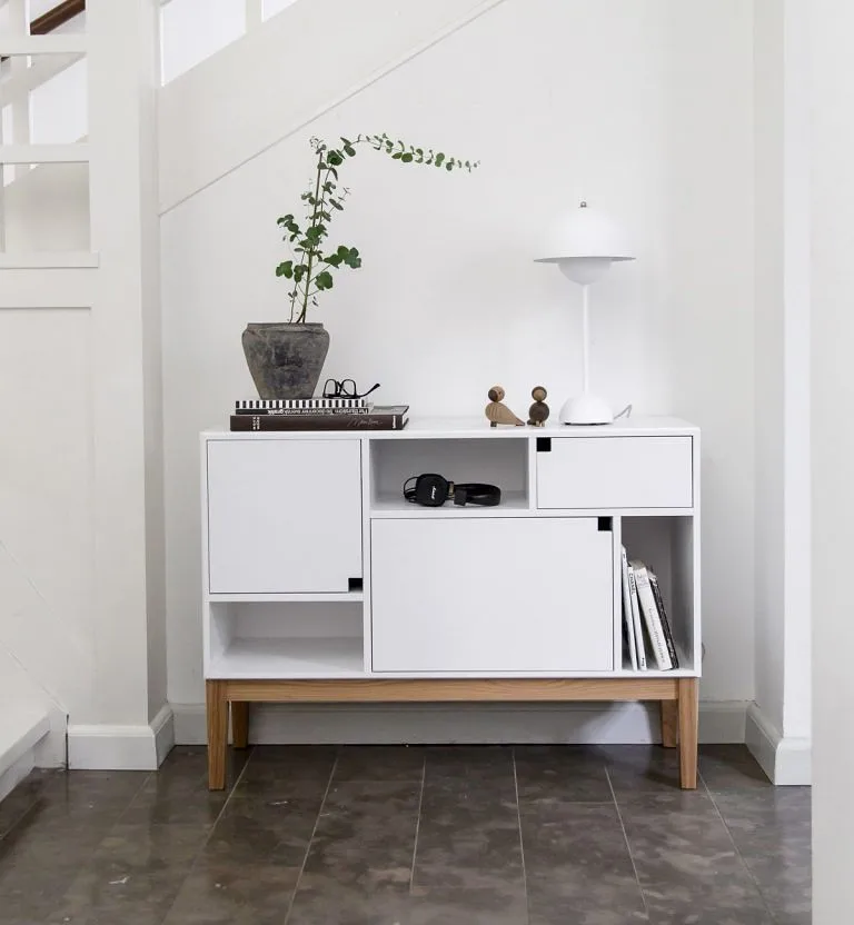 Citti 6x3 skåp, white, stativ i ek mattlack Zweed