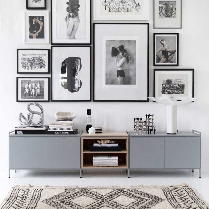 Molto Low sideboard, grå/ek, 3 sektioner Zweed