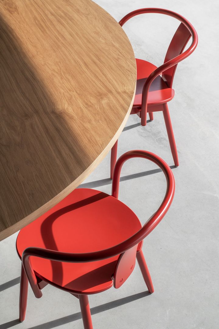 Icha chair stol i rött från svenska Massproductions