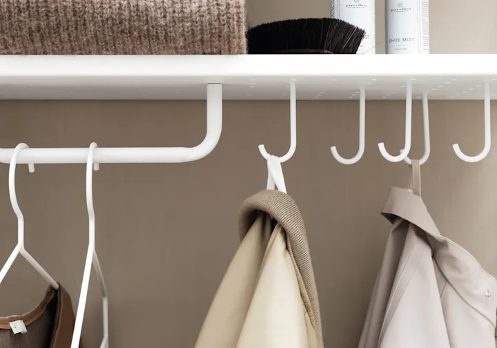 String Hallway - Svenssons i Lammhult – Köp möbler online & i butik