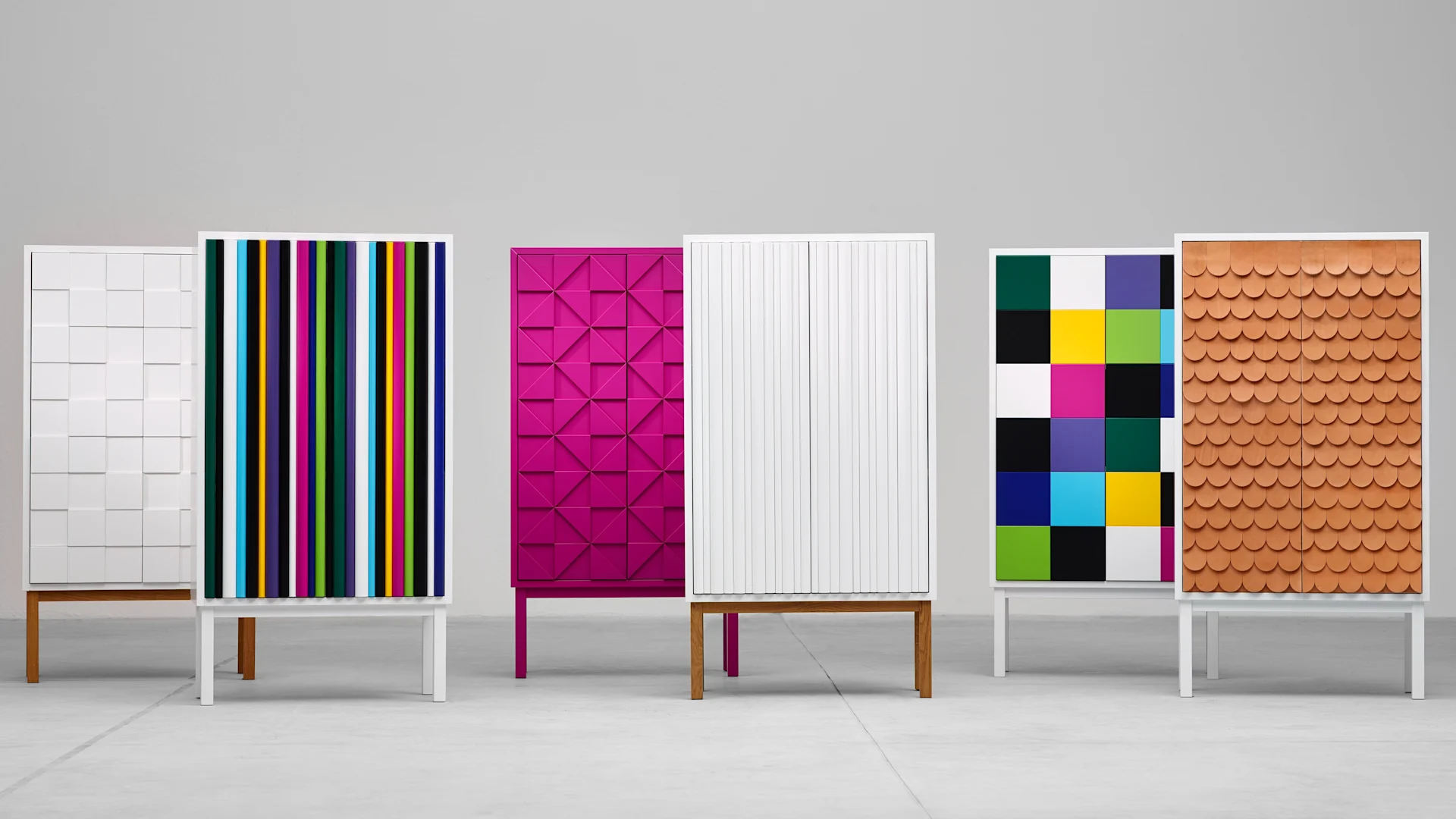 Collect-skåpen från A2 var vägen in i branschen för Sara Larsson och fick varumärket att etablera sig och växa. Sedan start har det släppts ett nytt skåp nästan varje år i olika material, färger och utföranden.